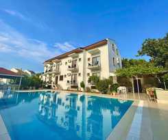 Cennet Hotel
