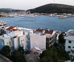 Minerva Port Hotel