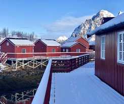 Henningsvær Rorbuer