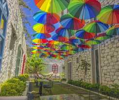 Stone Garden Tas Hotel