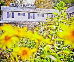 Heriot Bay Inn