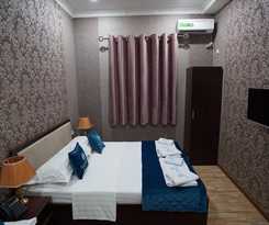 Sapphire Hotel