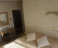 Hotel Plas Isa