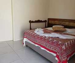 Hotel Thaiji Pousada e Parador