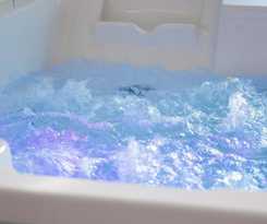 Hotel Gapyeong Topclouds Petandspa Pension