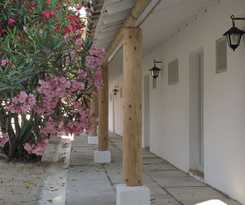 Hotel Cacharel