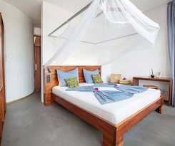 Hotel King Fisher Village