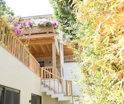 Life Butiq Hotel