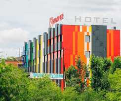 Hotel Red River