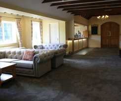 Batch Country House