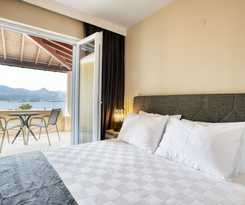 The Farrys Boutique Hotel