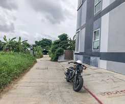 OYO 1159 Kandk Apartment