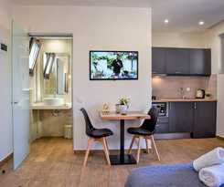 Del Mar Apartments in Stalis