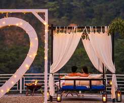 Hotel Moustache Rishikesh Riverside Resort