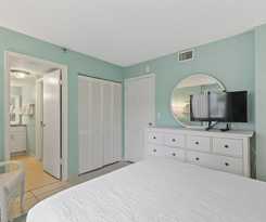 Hotel Tropical Suites at Sunglow Resort
