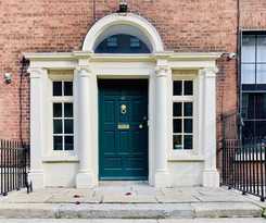 Leevin Hostel George