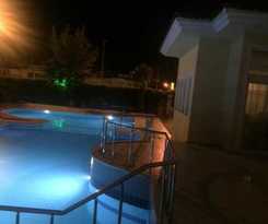 Verdeport Hotel