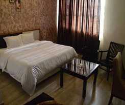 Hotel The Royal Paradise