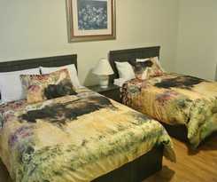 Gold Pine Inn Motel