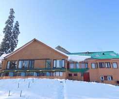 Hotel Pine Palace Resort