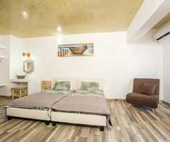 Lisabeth Apartments