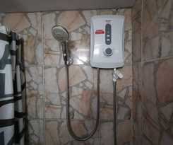 Hotel Lek Homestay
