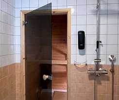 Golden Circle Suites