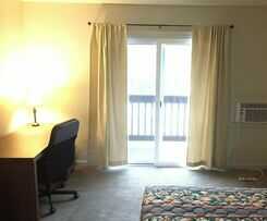 Hotel Holiday Lodge