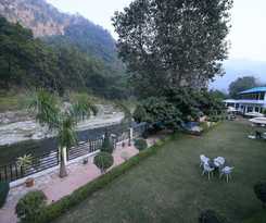 Hotel Ezzenza Mahayana Resort and Spa