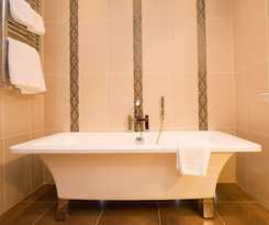 Hotel Fernhill House and Gardens