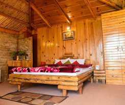 Hotel Trinetra Orchards