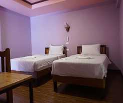 Lampang Bouteak Resort