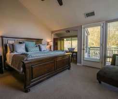 The Inn Above Oak Creek