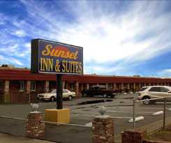 Hotel Sunset Inn and Suites