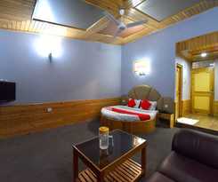 Hotel OYO 13218 Hollywood