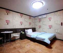 Hotel Gimhae Jangyu Poly M