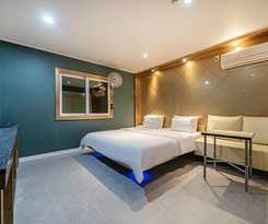 Hotel Gimhae Eobang-dong A Plus