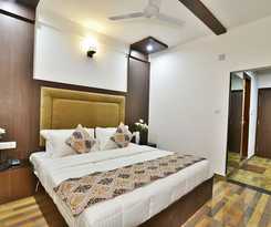 Kapoor Resort