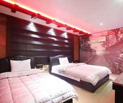 Hotel Sacheon Lapis