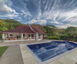 Hotel San Marcelino de las Rosas