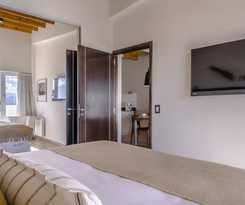 Aguila Mora Suites and Spa