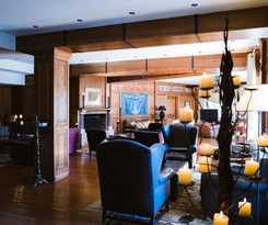 Hotel Trikolonion Country