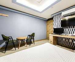 Hotel Jinju Queens