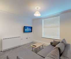 Hotel Bridge Apartments by Karah Suites