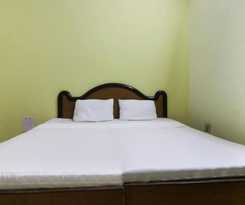 Hotel Goroomgo Blue Moon Bhimtal