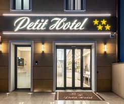 Hotel PETIT HOTEL