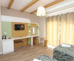Dolphin Park Hotel