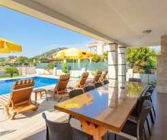 Villa Ozcelik Large Private Pool A C Wifi Car Not Required Eco-friendly - 2833