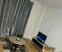 Hotel XQ7 Building