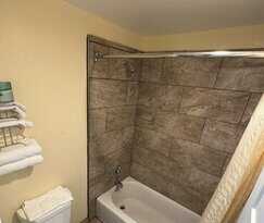 Relax Inn of Medford